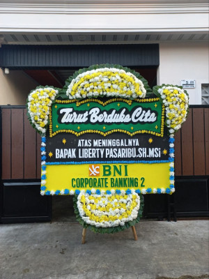 Papan Bunga Duka di Petarukan